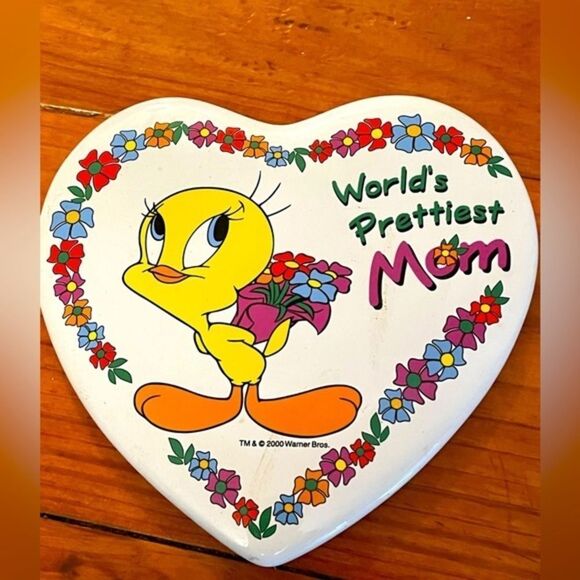 Warner Bros. Other - 2000 Warner Brothers Tweety Bird World’s Prettiest Mom Heart Shaped trivet